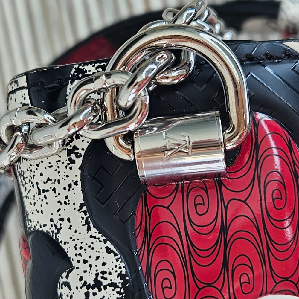 Louis Vuitton Patchwork Waves Twist MM - Picture 7 of 11